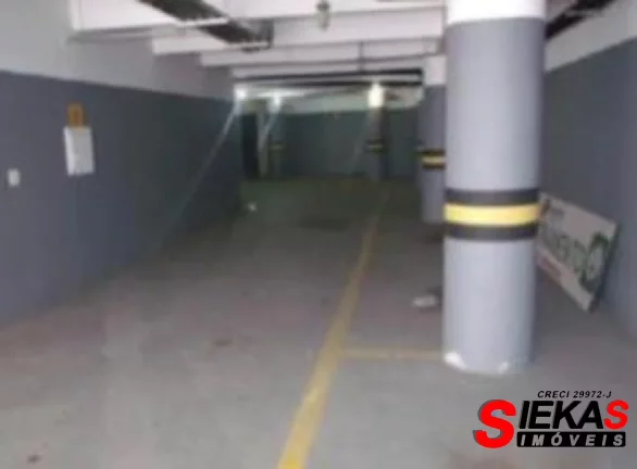 Imagem Salão Comercial na Penha de França, São Paulo-SP: 6 banheiros, 15 vagas de garagem, 727m²! Venha conferir!