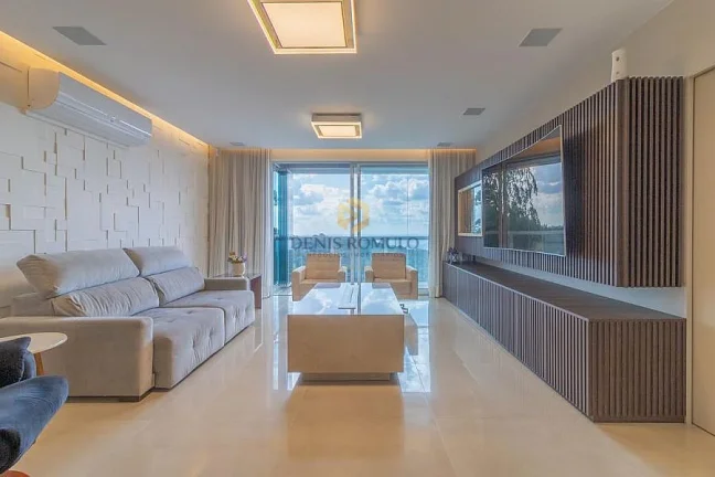 Imagem Casa de condomínio, 3 suítes, 500m² - Serra da Cantareira