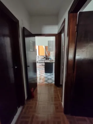 Imagem Casa à venda no bairro Jardim Aeroporto - Guaratinguetá/SP