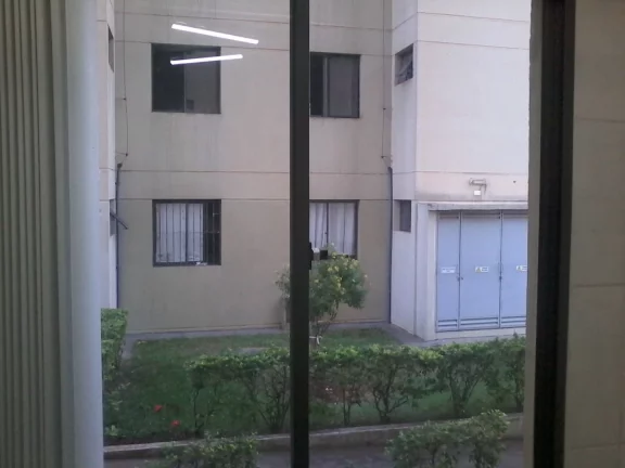 Imagem Ótimo apto, no centro da cidade próximo ao Sesc, com 2 quartos com armários, sala 2 ambientes, co...