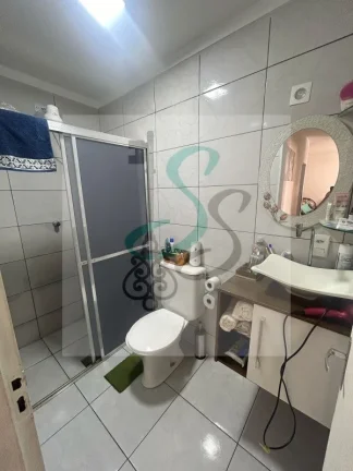 Imagem Venda de Apartamento no Jardim Paulicéia, Campinas. 2 dormitórios (1 com armários), sala, cozinha espaçosa com armários, área de serviço com despens