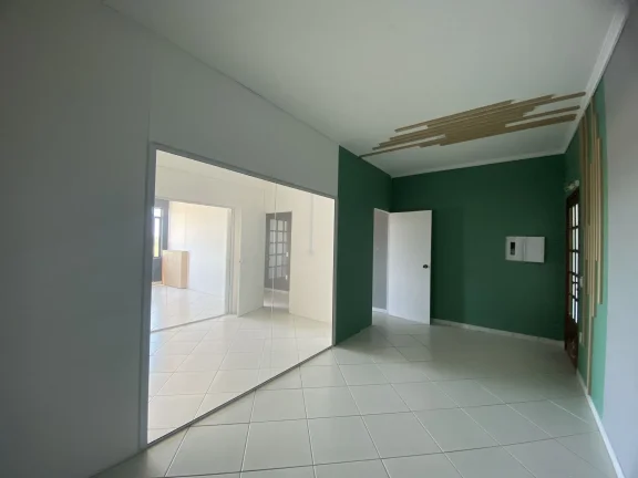 Imagem Edifício Comercial Vitoria Régia - Sala Comerical para aluguel no Centro de Tijucas/SC
