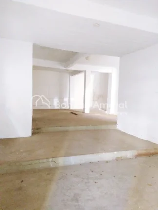 Imagem Venda, imóvel comercial, Bairro Bosque, em Campinas. 
Zoneamento ZM 2.
Avenida de grande fluxo, loc...