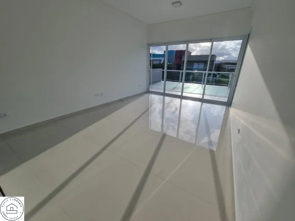 Imagem Sobrado à venda em condomínio fechado de alto padrão em Peruíbe.