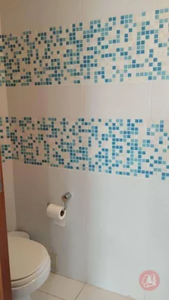 Imagem Sala comercial com 39 m² e vaga na avenida Carlos Gomes.