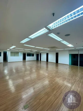 Imagem Sala 210m² para venda ou aluguel por R$ 10.500,00/mês - Alphaville/SP