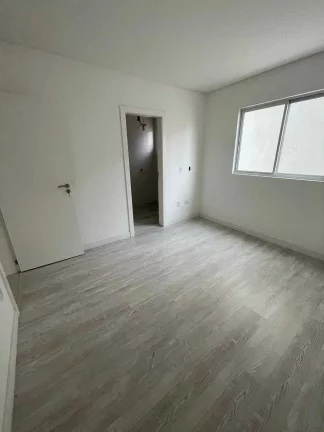 Imagem Apartamento com 4 dormitórios sendo 4 suítes e 4 vagas de garagem em Itapema/SC