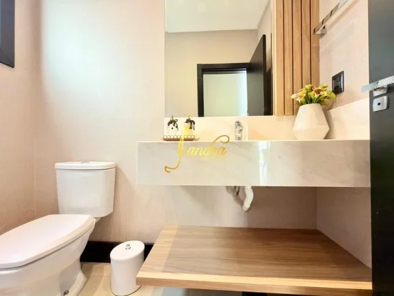 Imagem Casa no Velas da Marina com amplas 4 suítes, piscina em concreto