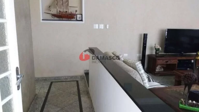 Imagem Sobrado à venda 4 Quartos, 3 Suites, 5 Vagas, Olímpico, São Caetano do Sul - SP