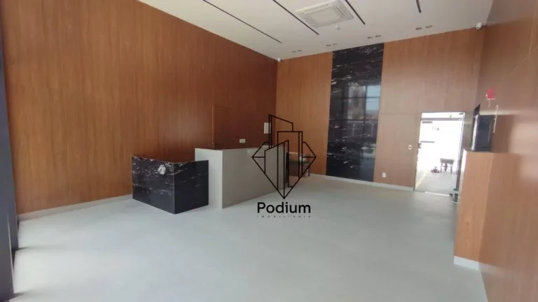 Imagem Descrição Apartamento nas proximidades de supermercados, restaurantes, farmácias e a 700m da praia do Manaíra - AP2743..