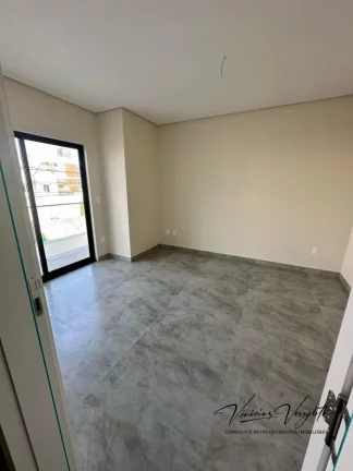 Imagem Casa / Sobrado para Venda em Camboriú / SC no bairro Santa Regina