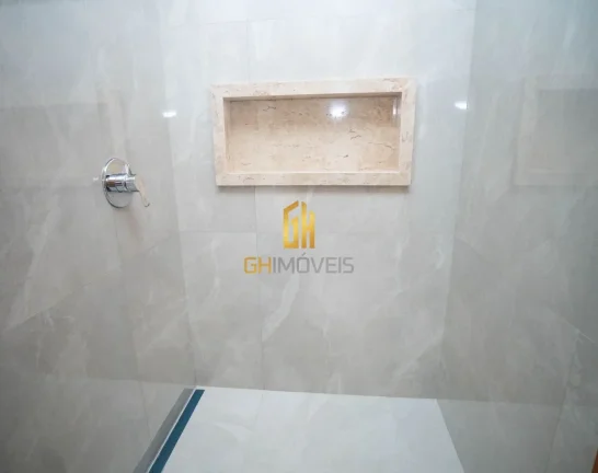 Imagem Casa 3 quartos no Setor Três Marias próximo ao Atacadão Costa, com 300m² de área total e 179m²...