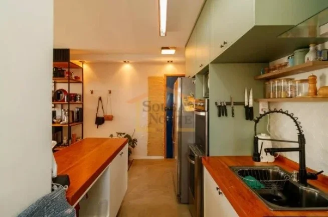 Imagem Apartamento de 3 dormitórios, sendo 1 suíte, localizado na Vila Guilherme. Conta com varanda, cozi...