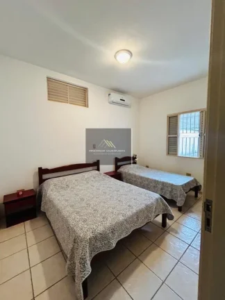 Imagem Casa para Venda em Ubatuba / SP no bairro Centro
