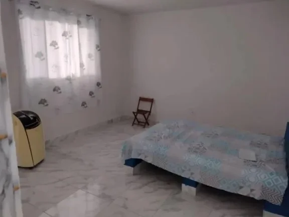 Imagem Casa para Venda em Itanhaém, Loty, 1 dormitório, 1 banheiro, 4 vagas
