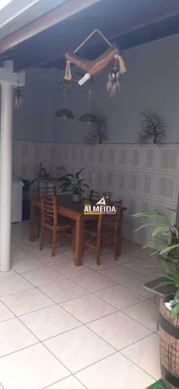 Imagem Casa com 2 dormitórios à venda, 104 m² por R$ 350.000,00 - Jardim Guanabara II - Rio Claro/SP