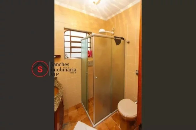 Imagem SOBRADO COM 3 DORMITÓRIOS A VENDA NA VILA ZELINA. 2 VAGAS COBERTAS E QUINTAL. EXCELENTE LOCALIZAÇÃO, AO LADO DO LARGO DA VILA ZELINA E PADARIA CEPAM.