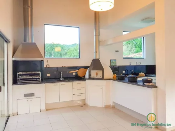 Imagem Casa diferenciada no condomínio Vila Verde - km 36 pela Raposo Tavares