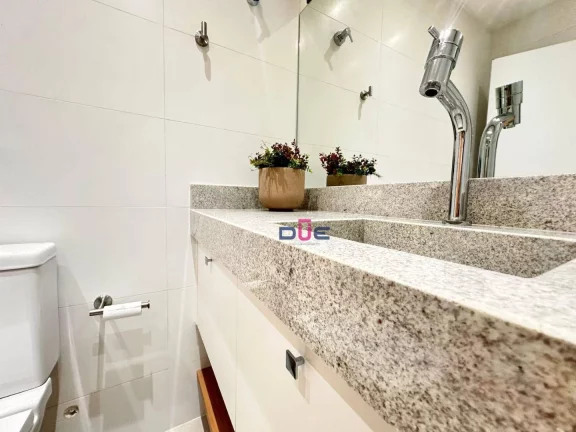 Imagem Apartamento com 2 dormitórios à venda, 98 m² por R$ 1.150.000,00 - Embaré - Santos/SP