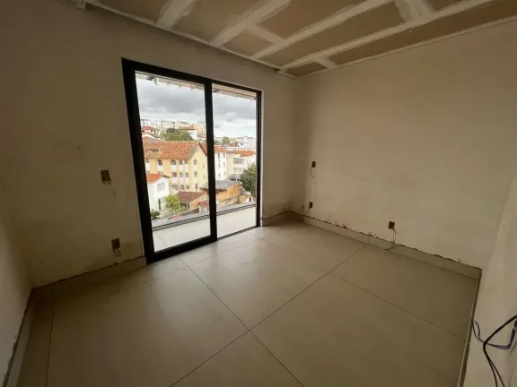Imagem Cobertura à venda em Barbacena, Santa Tereza I, com 3 quartos, 246m2