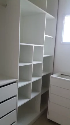 Imagem Oportunidade Sobrado 4 Dorms sendo uma Suíte – Villa Branca