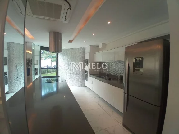 Imagem Oportunidade em APIPUCOS: 158m², 04qts. 04suites, 03vagas