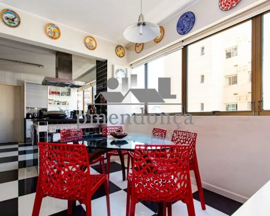 Imagem Apartamento em Perdizes com 4 sui­tes e 5 vagas, 240m²