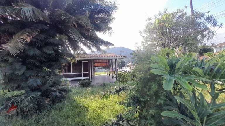 Imagem Terreno à venda, 1096 m² por R$ 2.600.000,00 - Solemar - Praia Grande/SP