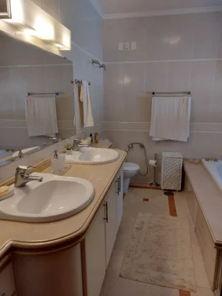 Foto do imóvel: Casa 379M com 3 dormitórios à venda, por R$ 2.800.000 - Granja Viana - Cotia/SP