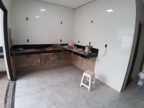 Imagem CASA TÉRREA COM PISCINA Á VENDA NO CONDOMÍNIO REAL PARK - SUMARÉ