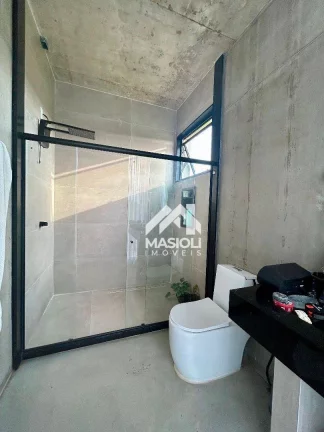 Imagem Casa Modernista em condomínio fechado