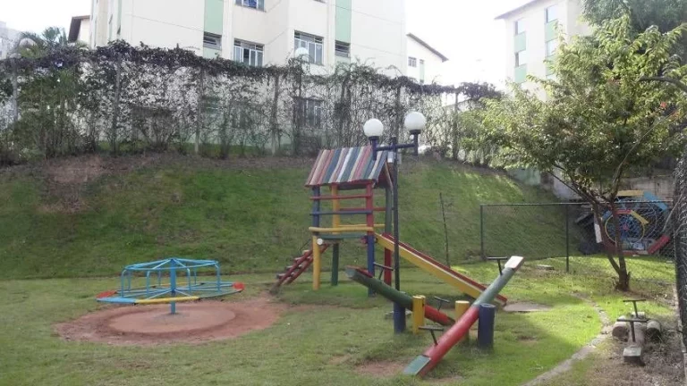 Imagem Apartamento com 2 dormitórios à venda, 48 m² por R$ 250.000,00 - Jardim São Miguel - Ferraz de Vasconcelos/SP