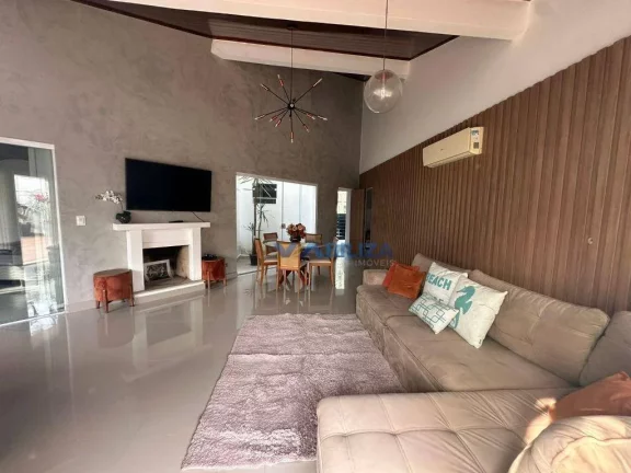 Imagem Casa com 6 dormitórios à venda, 240 m² por R$ 2.690.000,00 - Acapulco - Guarujá/SP