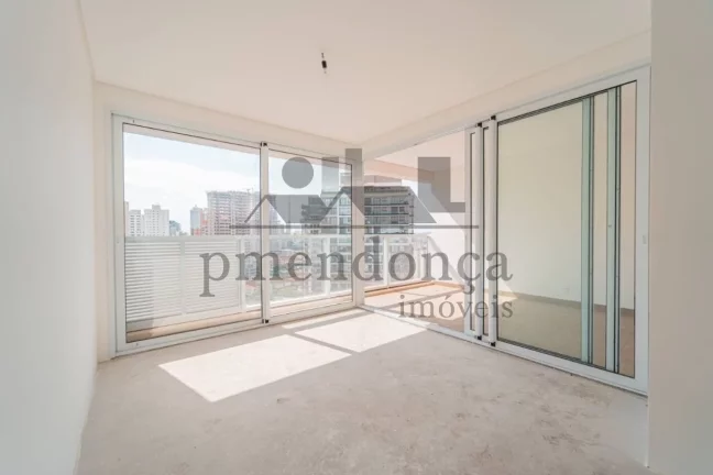 Imagem Apartamento Duplex com 111m² no Sumaré ao lado do metrô.
