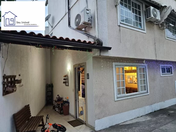Imagem Excelente casa triplex - Camorim / Estrada dos Bandeirantes