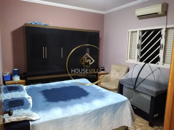 Imagem Casa térrea, 3 Dormitórios ( 1 suíte), 243m², Jardim Santa Julia, Sjc.