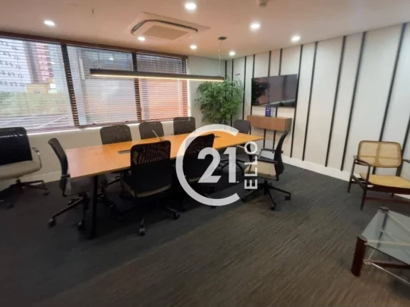 Imagem Meio andar Triple A - Itaim - 162m²