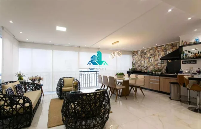 Imagem Apartamento de Alto Padrão com Espaços Amplos e Iluminação Natural