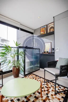 Imagem Apartamento à venda em Indianópolis, São Paulo - 1 quarto, 1 suíte, 1 sala, 1 banheiro, 1 vaga, 42m² de área.