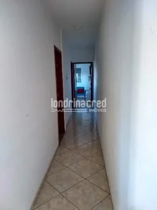 Imagem Imóvel completo na Região Sul de Londrina com 252m², jardim privativo, churrasqueira e aquecedor solar
