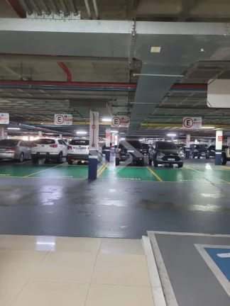 Imagem Sala Comercial 27 m² para Aluguel na Av. Abelardo Bueno –