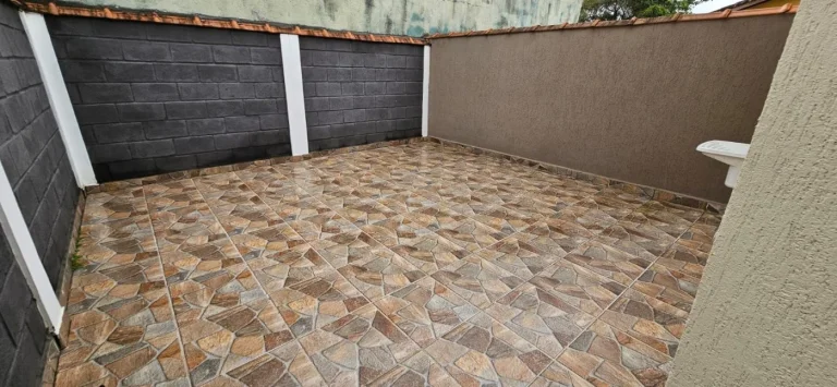 Imagem Casa para Venda em Itanhaém, Nova Itanhaém (Interior), 2 dormitórios, 1 suíte, 1 banheiro, 2 vagas