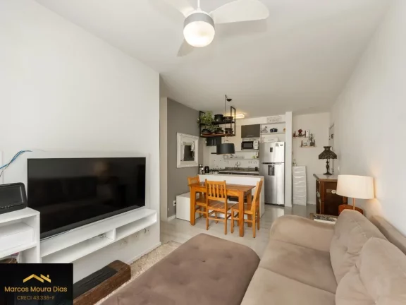 Imagem Apartamento à venda, 48 m2, 2 dormitórios, 1 vaga, varanda, Vila Anastácio, Edifício com Lazer