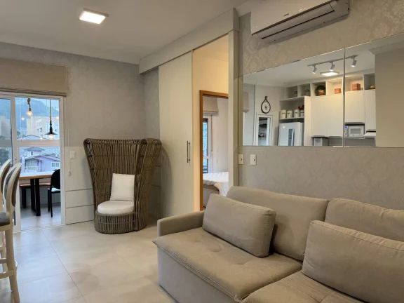 Imagem Apartamento a venda na Praia das Toninhas a poucos metros do mar