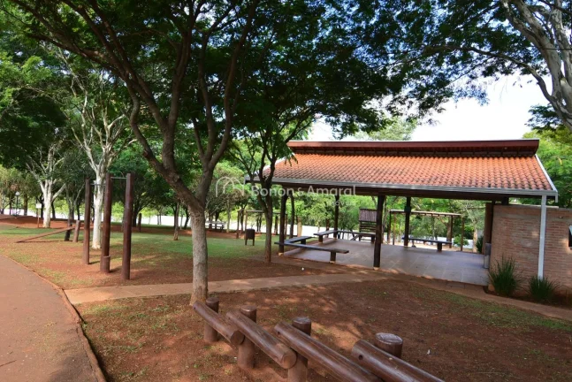 Imagem Casa à venda, em condomínio, Betel, Paulínia, 4 quartos
Sobrado com 4 quartos, sendo 1 suíte mas...