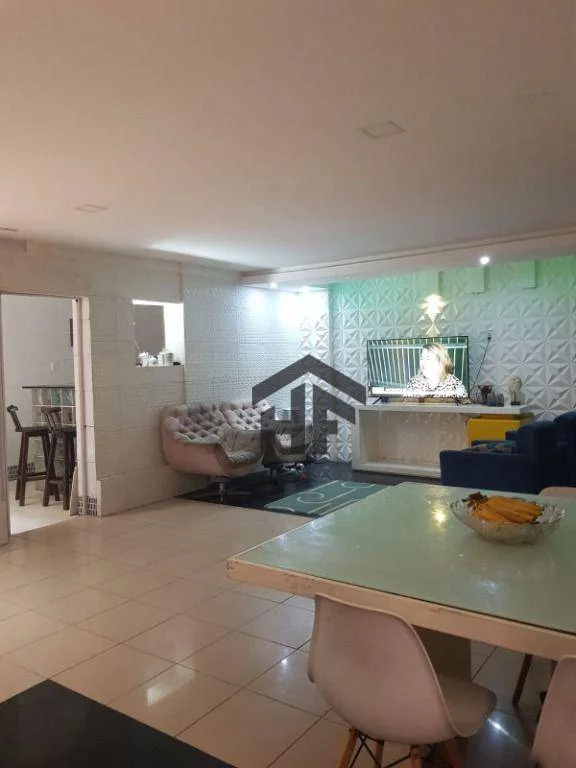 Imagem Casa com 5 Quartos à Venda, 330 m² em Encruzilhada - Recife