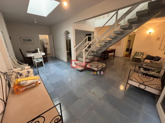 Imagem Casa com 7 dormitórios à venda, 131 m² por R$ 3.500.000,00 - Centro - Cabo Frio/RJ