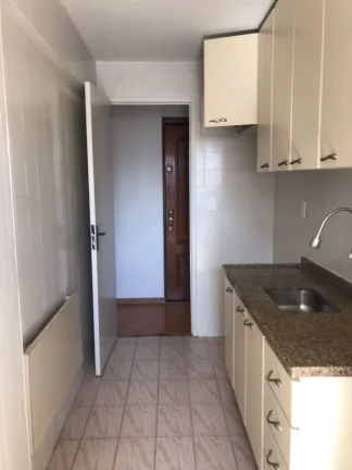 Imagem Ótima localização - Apartamento Andar Alto de 2 dormitórios e 1 vaga de garagem ao Lado da Estação Brás