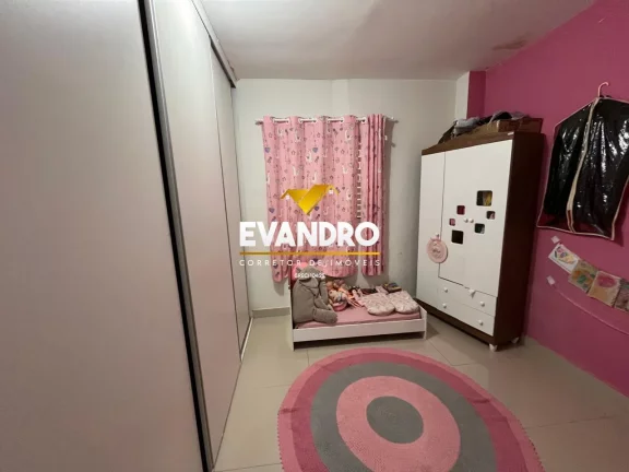 Imagem Casa em Condomínio para Venda em Cuiabá / MT no bairro Jardim Imperial