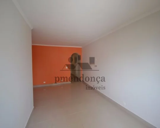 Imagem Apartamento em perfeito estado de conservação, piso em porcelanato, living para 02 ambientes, banh...